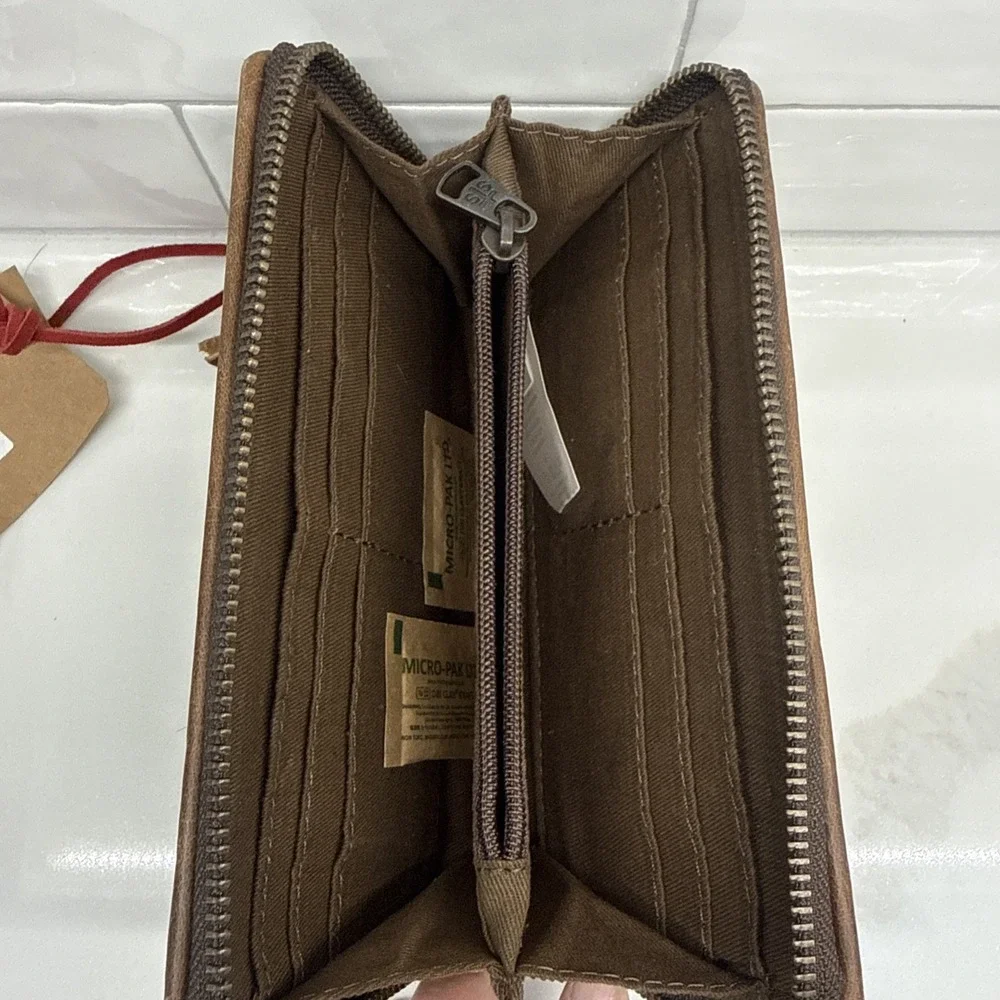 STS Ranchwear Baja Dreams Ladies Bi-Fold Zip Wallet NWT61297 Fast Shipping Aztec